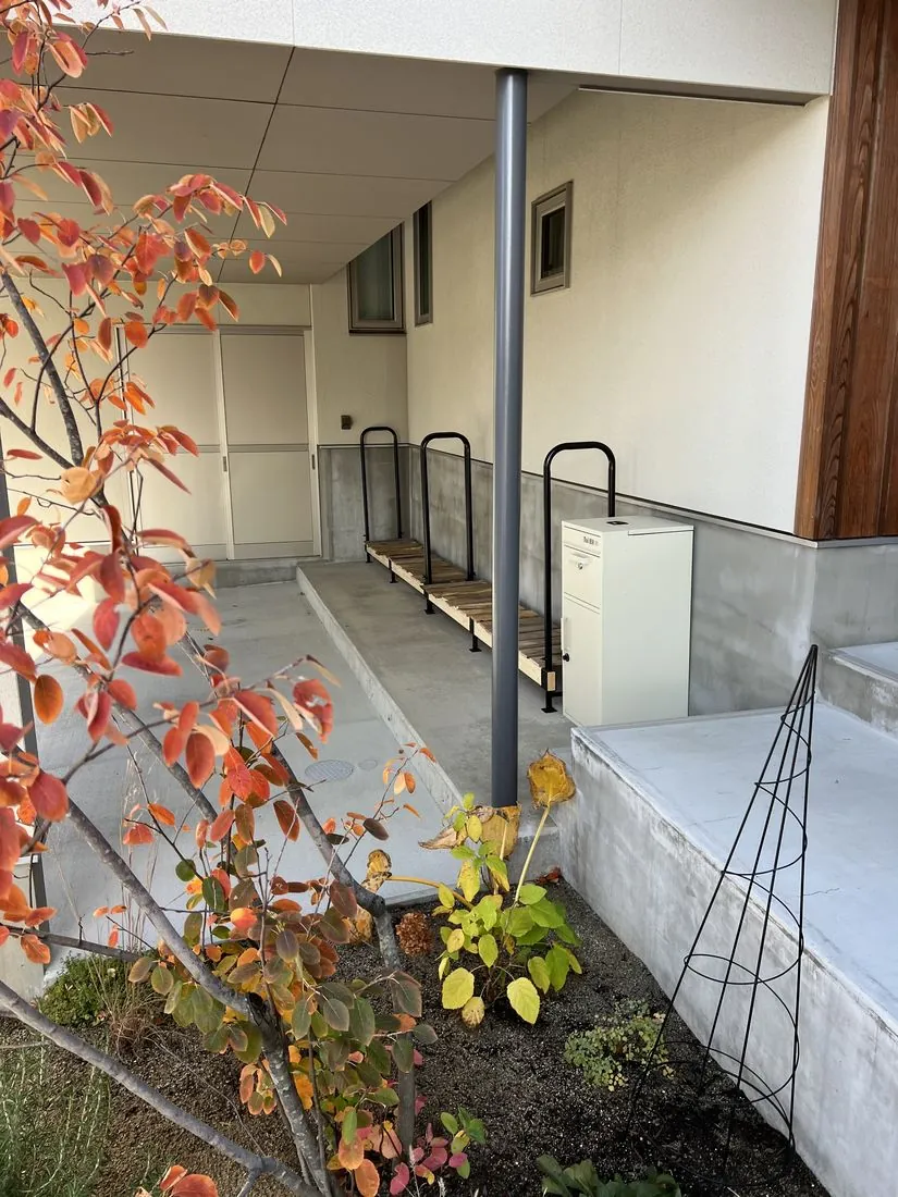 岩手県盛岡市での設置工事（薪棚（ファイヤーサイド））