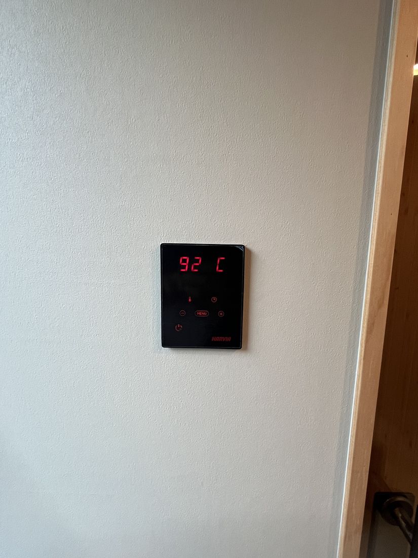 温度計は92℃を表示