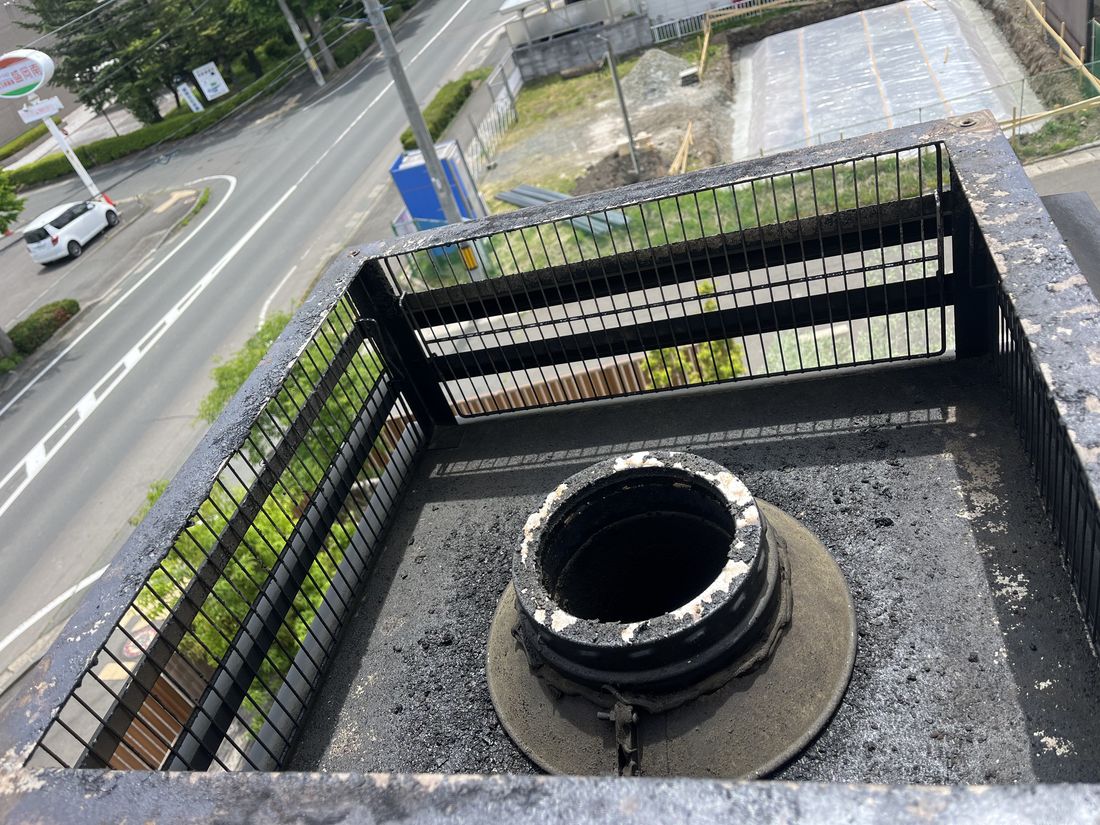 煙突基部の点検