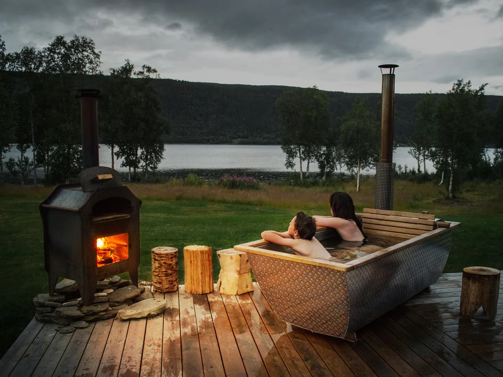 Hikki Bohemen 薪焚き水風呂 夕暮れの外気浴 岩手・盛岡