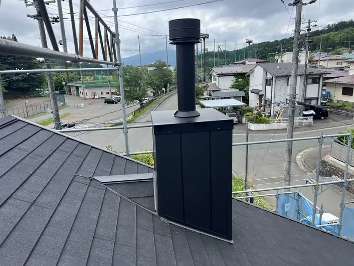 滝沢市の住宅に、薪ストーブを設置しました。