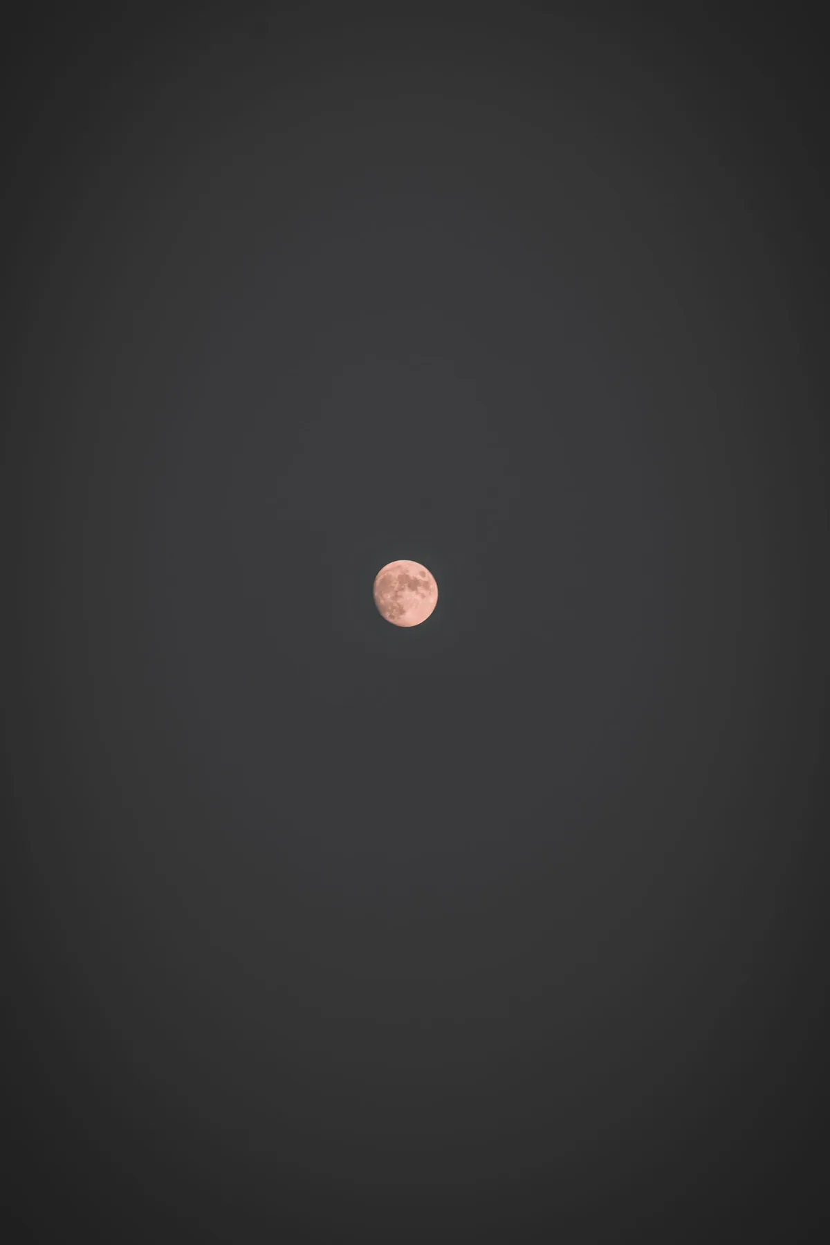 満月の夜空